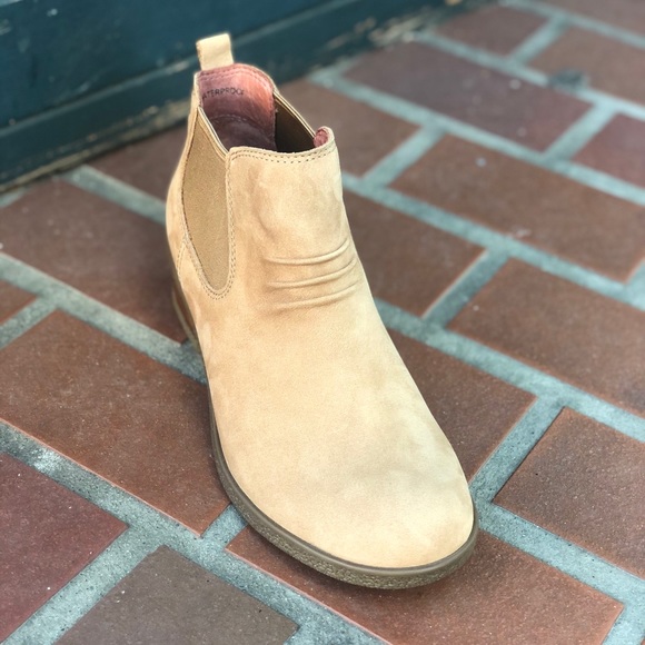 dansko bea boot